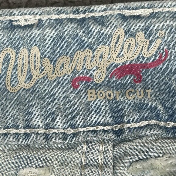 Wrangler Jeans Womens 11x31 Light Wash Retro Mae Mid-Rise Bootcut Stretch Denim - Picture 6 of 15